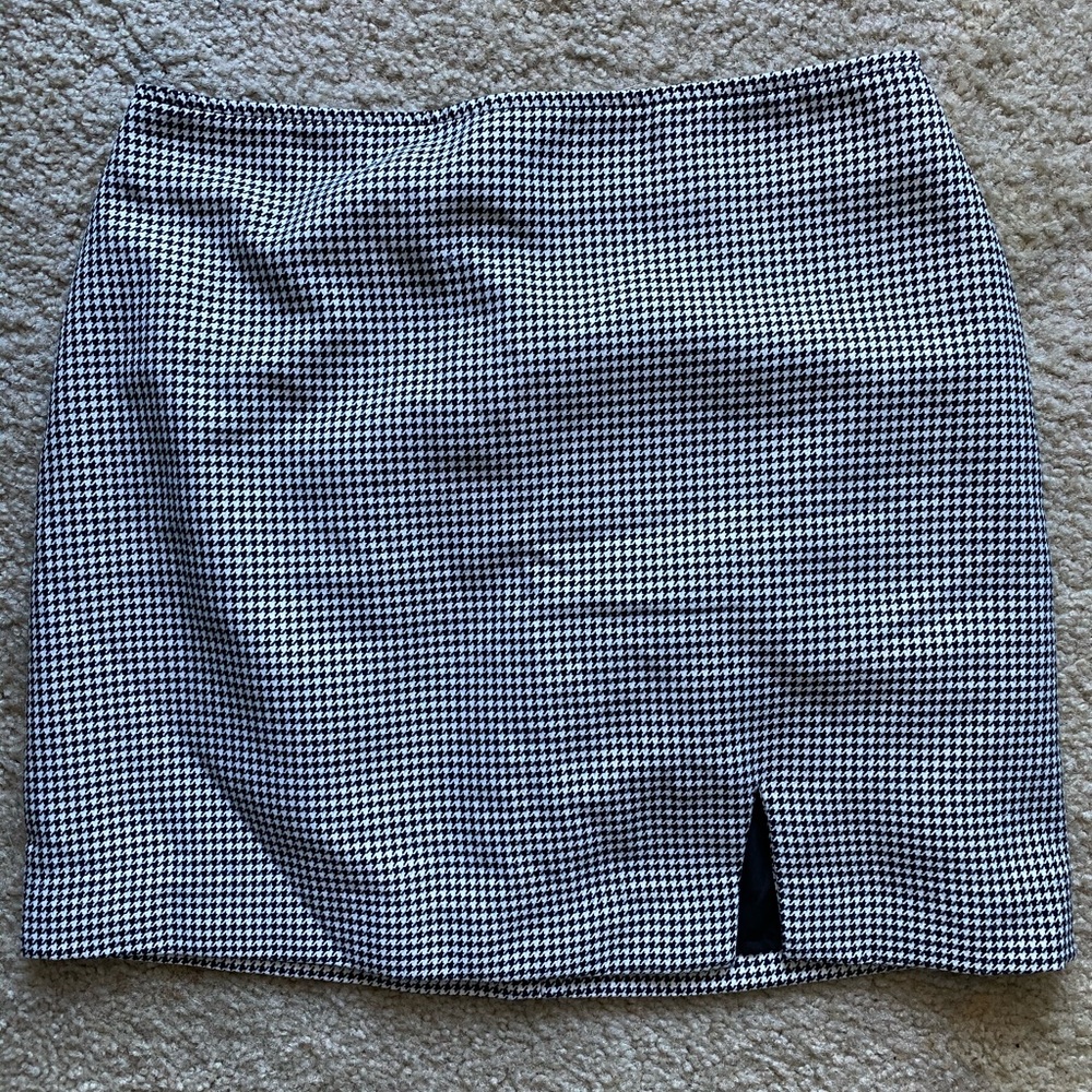 Forever 21 skirt
